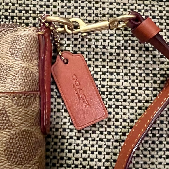 COACH Kitt Signature Coated Canvas Crossbody Bag - Picture 8 of 12